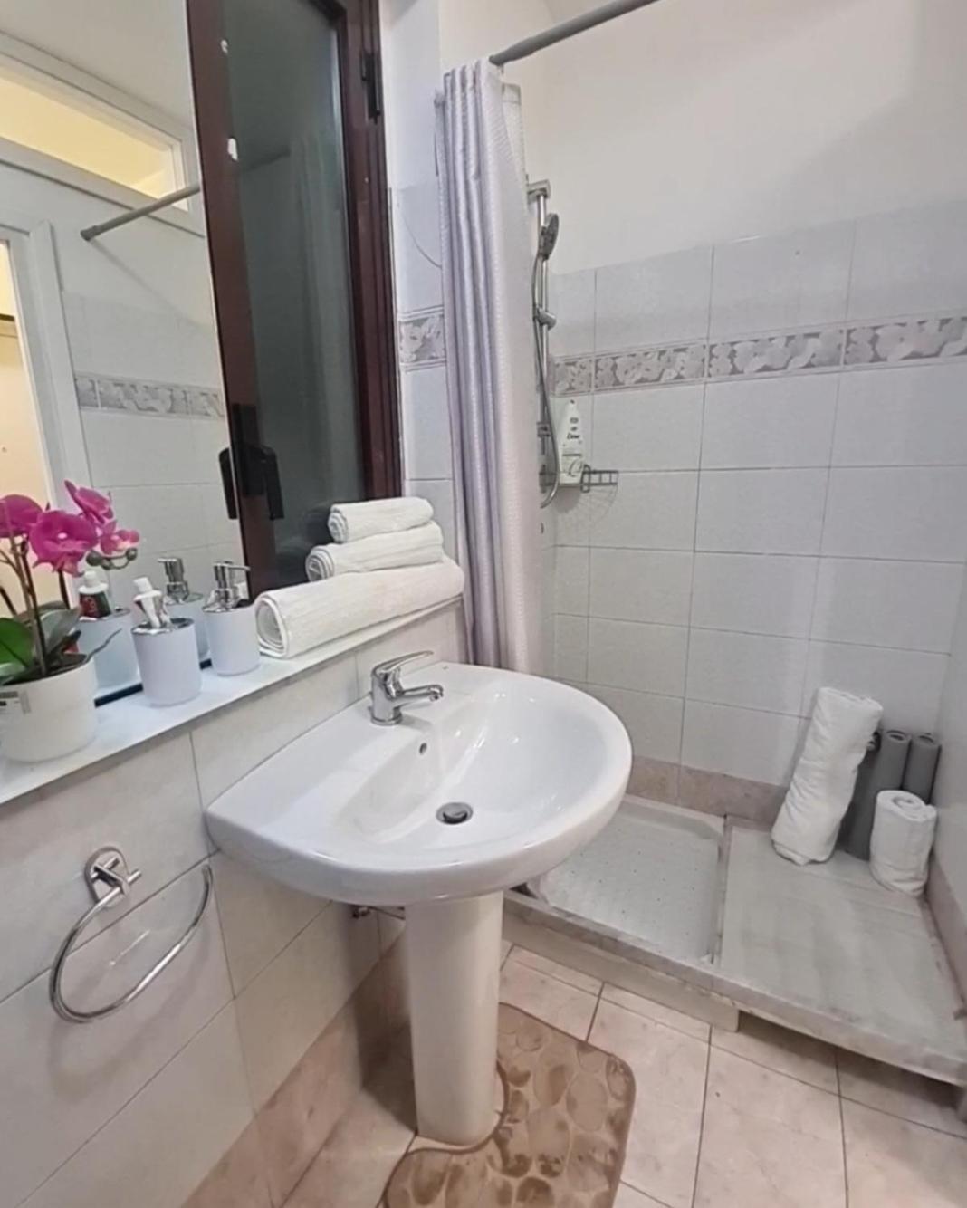 Ma Maison Etnea Catania Luaran gambar